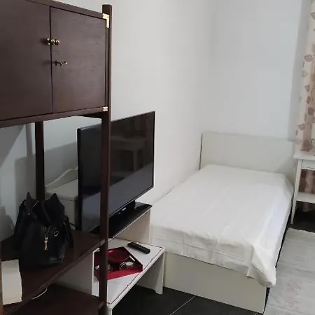 게스트하우스 La Badia Del Cavaliere 1 *